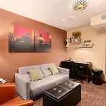 Howard Johnson Soho