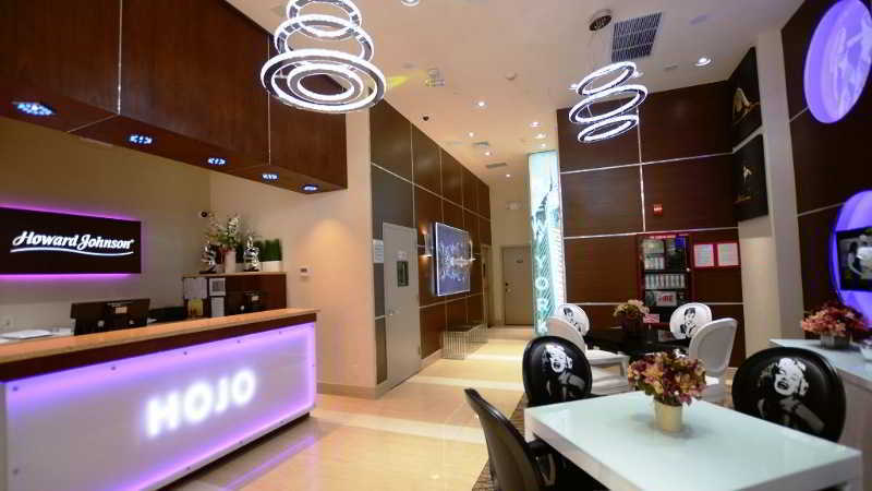 Howard Johnson Soho Hotel 3*